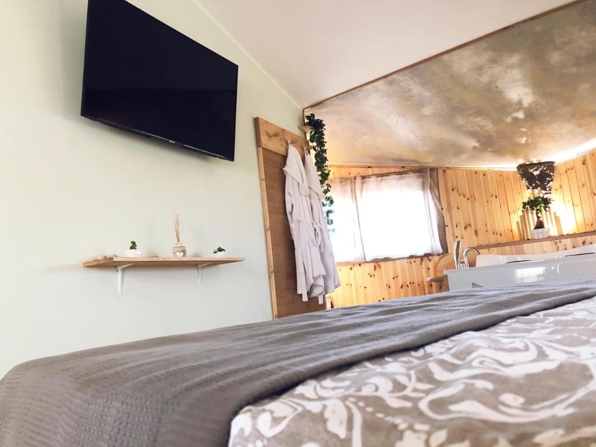 Rent Room Wood Anguillara Sabazia Exterior foto